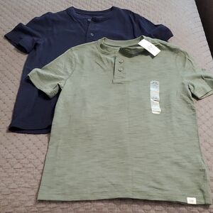 Gap Short Sleeve Henleys Size Medium